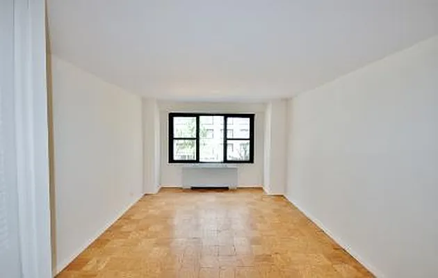 Sold by Corcoran | media 19