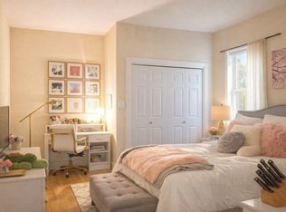 831 Beacon St #201, Boston, MA 02215