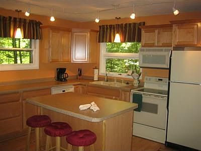 The Kitchen comes with all new 06' appliances as well as the Laundry Room.