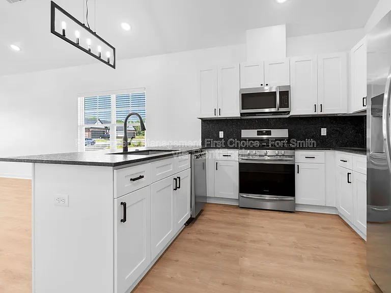 8901 Cantera Dr #B — Photo 7