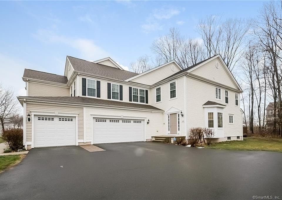 1st image of 146 Sterling Dr #146