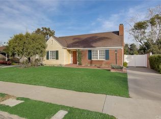 2311 N Heliotrope Dr, Santa Ana, CA 92706