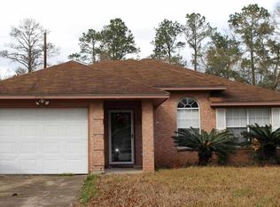 3830 Nathan St, Beaumont, TX 77708