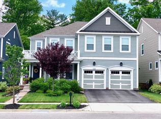 1329 Leesland Dr, Westerville, OH 43081