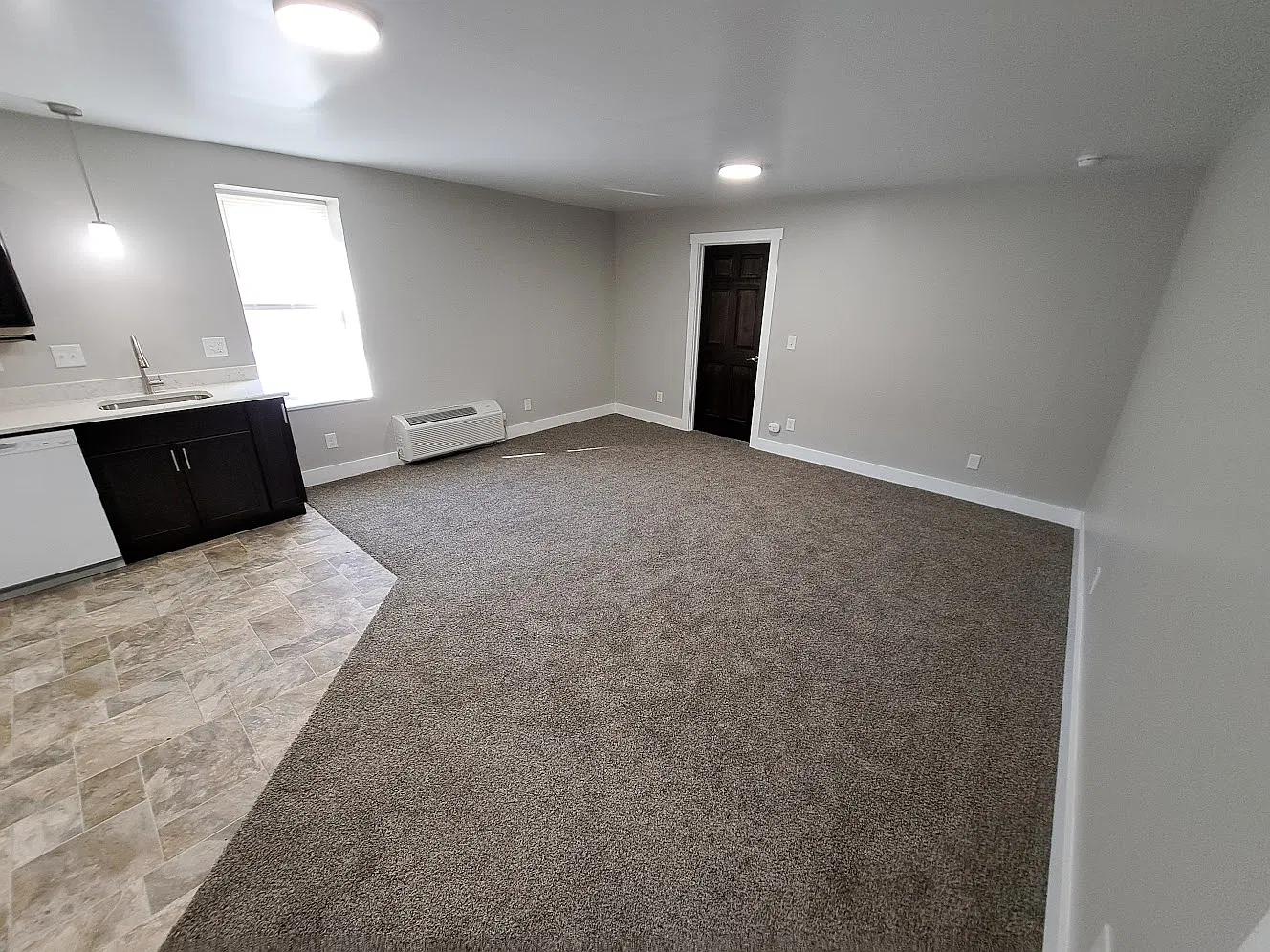 2 bed, 800 sqft, $1,800 — Photo 4