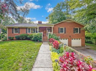 3011 Prytania Rd, Winston Salem, NC 27106