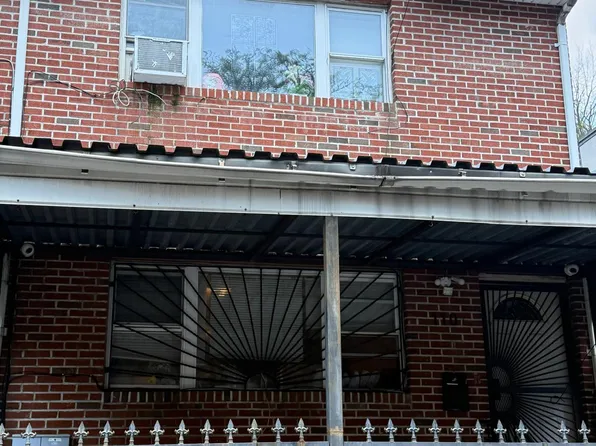 1101 Greene Avenue image 2 of 9