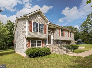 207 Washington Dr, Ruther Glen, VA
