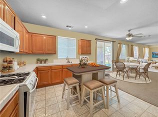 3822 Tanzanite Ct, Perris, CA 92570