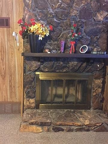 2nd image of 317 Shoreline Dr N
