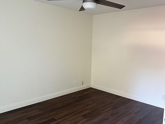 5th image of 873 Atlanta Ct