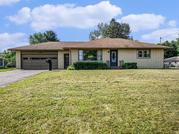 6044 Plainfield Ave, Kalamazoo, MI 49048