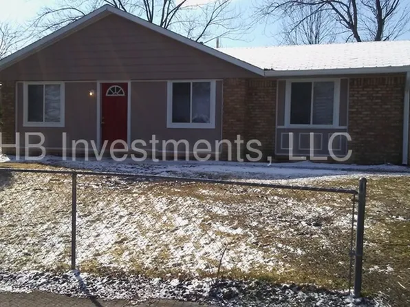 9319 E Rochelle Dr, Indianapolis, IN 46235