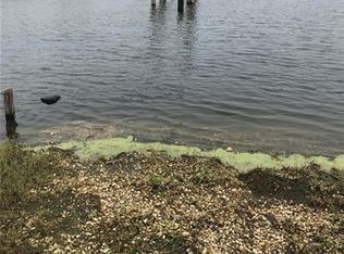4789 Pontchartrain Dr, Slidell, LA 70458