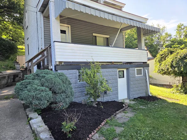 313 Rinne St, Pittsburgh, PA 15210