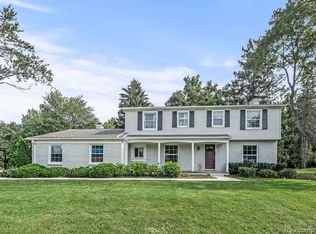 4526 Wagon Wheel Dr, Bloomfield Hills, MI