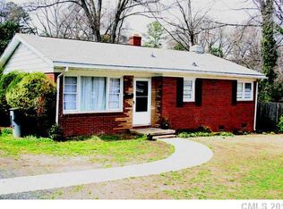 600 Reeves Ct, Charlotte, NC 28208