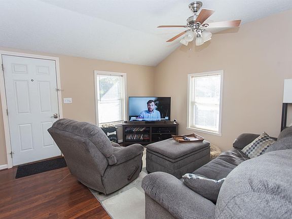 3rd image of 111 Primrose Ln Lot 5-7