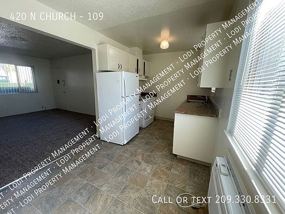 4th image of 420 N Church St #109