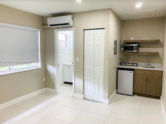 4th image of 1265 SW 6th St APT 16