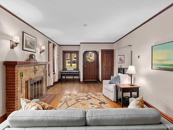 5th image of 7363 La Veta Ave