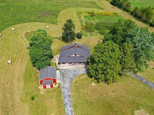 192 Armstrong Station Rd, Springville, IN 47462