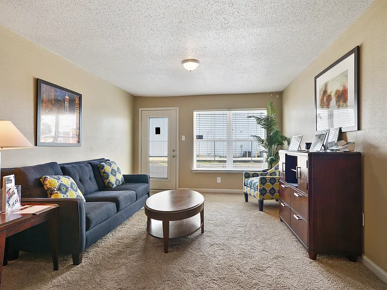 Avalon Apartment Homes — Photo 6