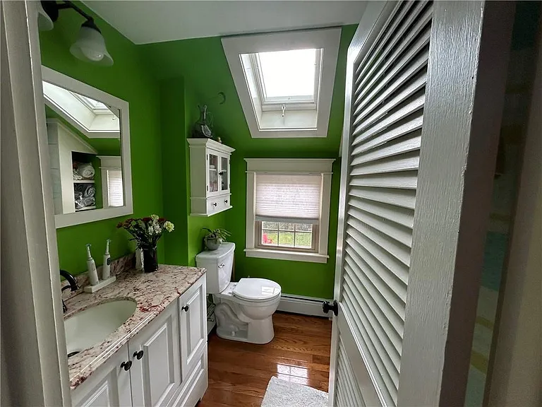 7 Boulevard E — Photo 10