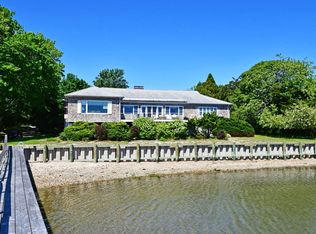 115 S Ferry Rd, Shelter Island, NY 11964