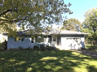 206 W Bond St, Bondville, IL 61815