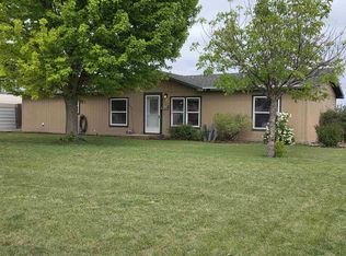 441 W County Rd, Sutherland, NE 69165