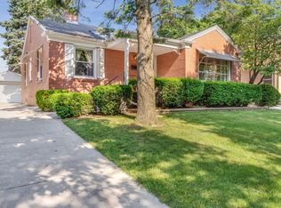 1128 Orchard St, Racine, WI 53405