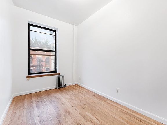 5th image of 530 E 13th St #5E