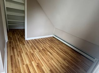 163 Gray St FLOOR 3, Providence, RI 02909