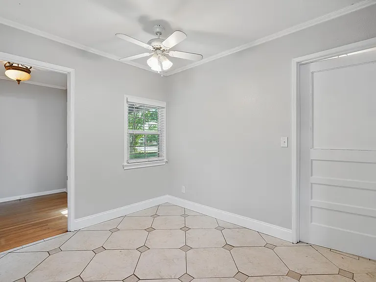 3333 Sayles Blvd — Photo 5