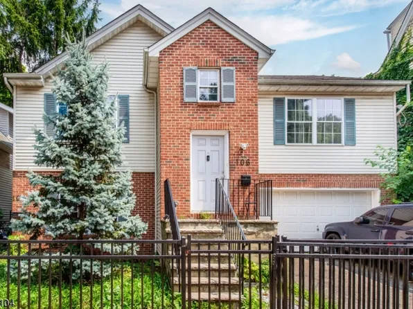 104 Brookdale Ave, Newark City, NJ 07106