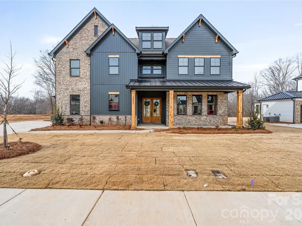 1013 Courtney Ln #15, Waxhaw, NC 28173