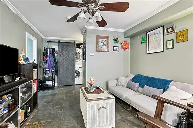 3226 Palmyra St — Photo 4