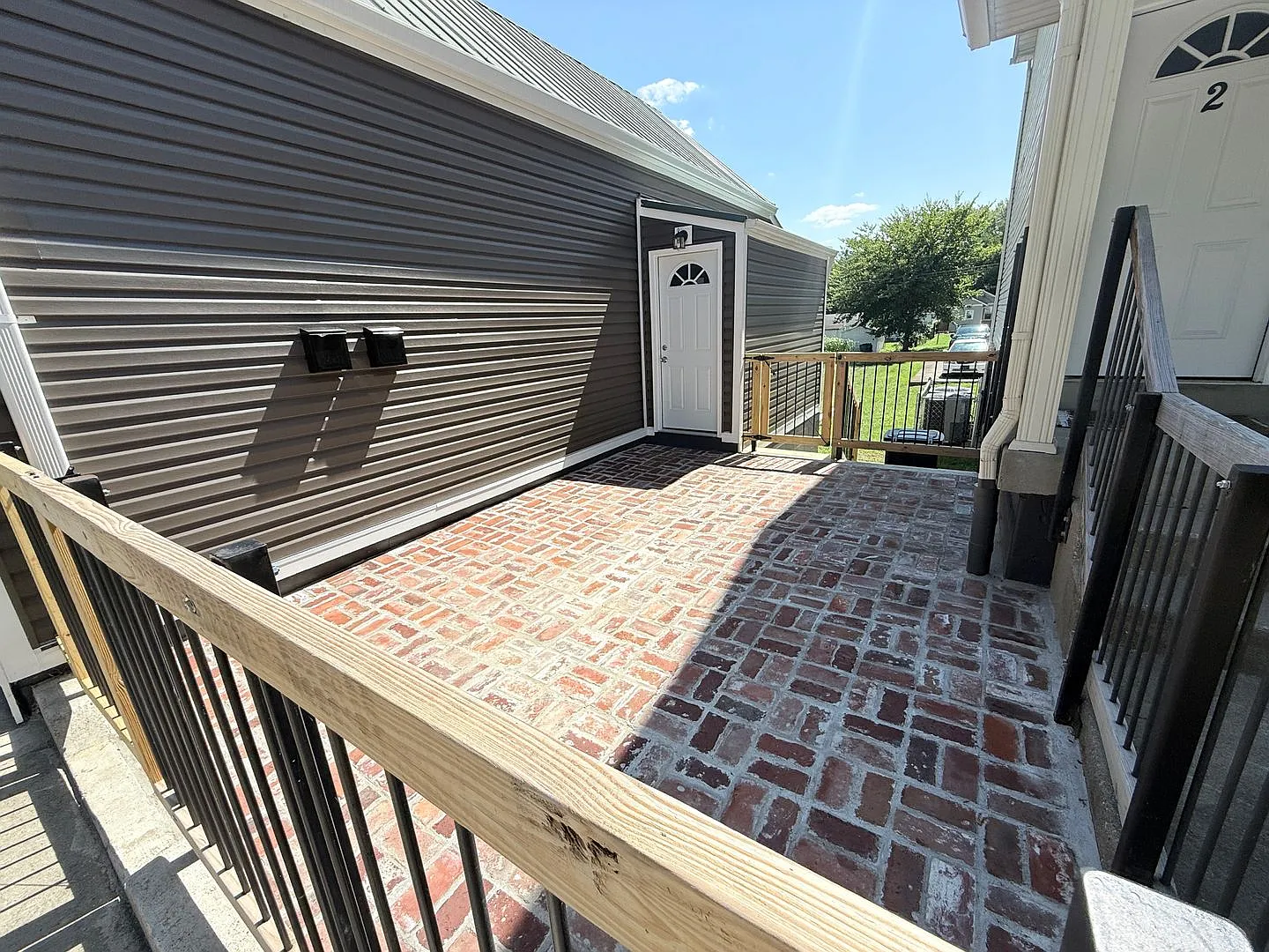 Newly renovated 1 bed 1 bath single family home — Photo 3