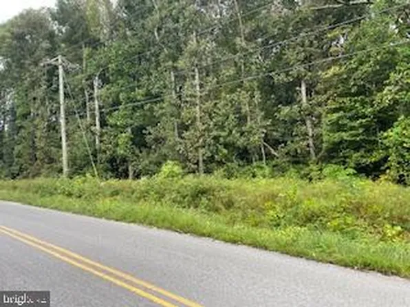 Albrough Blvd, Colonial Beach, VA 22443