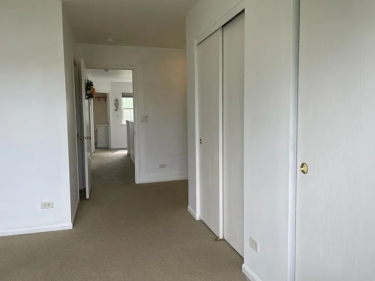 880 Genesee Dr — Photo 30