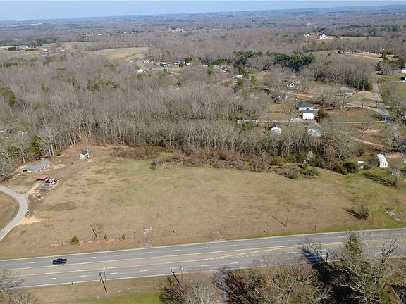 3rd image of 9005 Augusta Rd