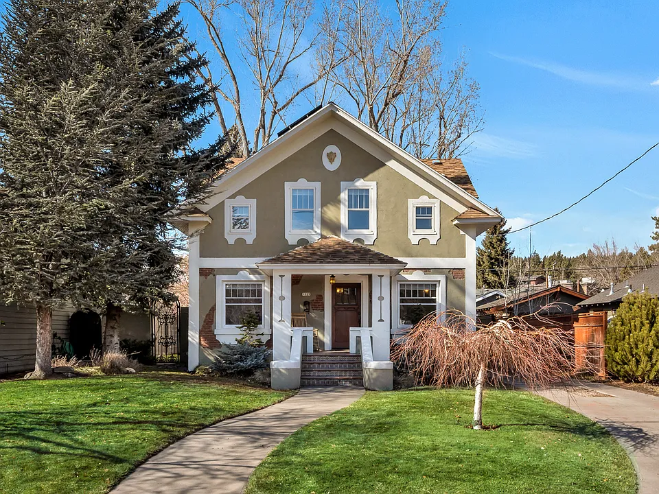 1325 NW Federal St