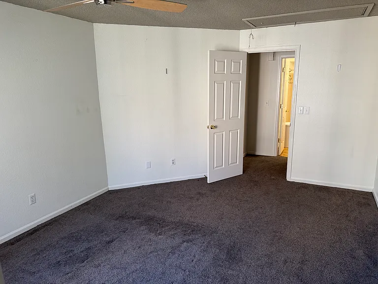 4887 White Rock Cir #H — Photo 5