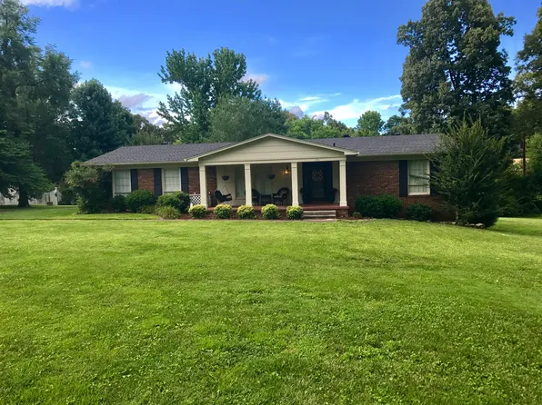 116 Greenwood Pl, Benton, KY 42025