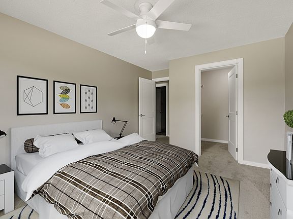 5th image of 4421 W 137th St #4437