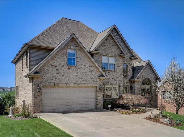 3321 Woodwind Dr, Clairton, PA 15025