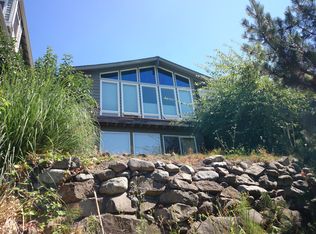 4510 SW Heinze Way, Seattle, WA 98136