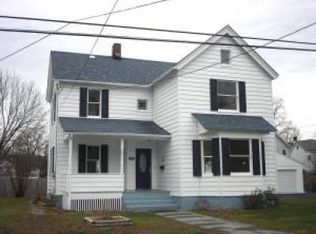 202 Avenue H, Matamoras, PA 18336