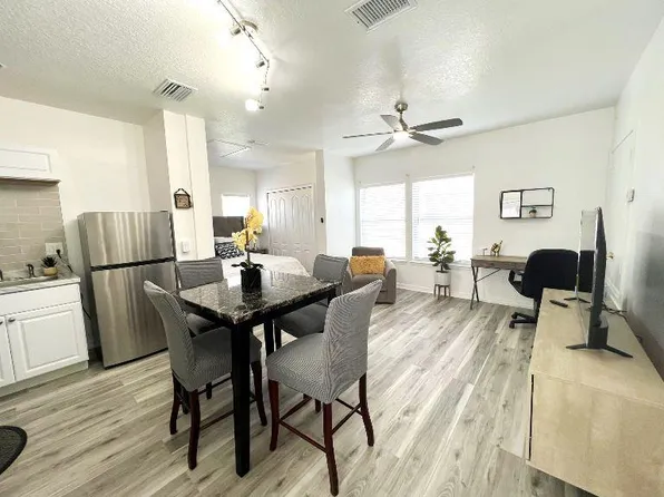 203 N Village St #B, Kissimmee, FL 34747